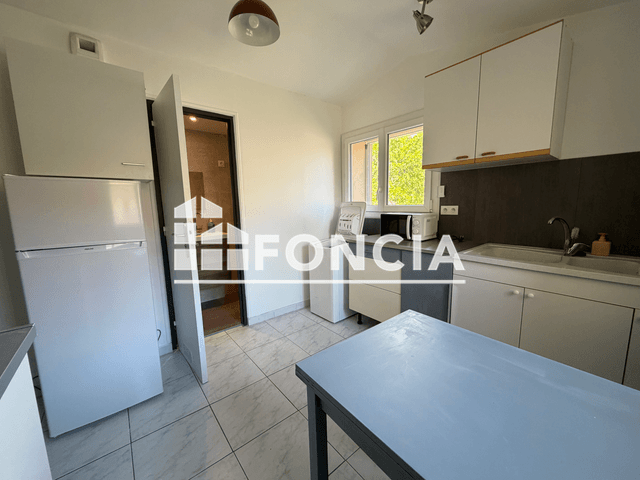 Studio (28 m²) à louer - Fontaine (38600)