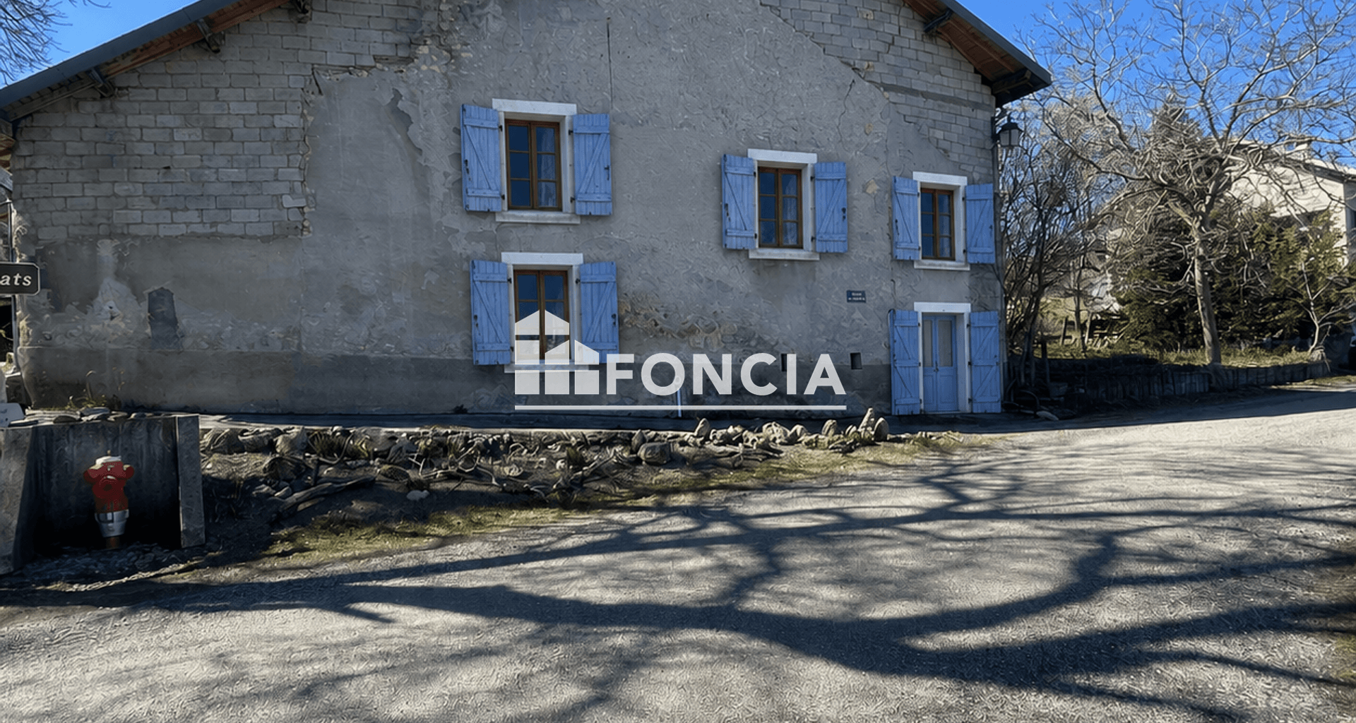 Maison 5 pièces (150 m²) à vendre - Bellaffaire (04250)