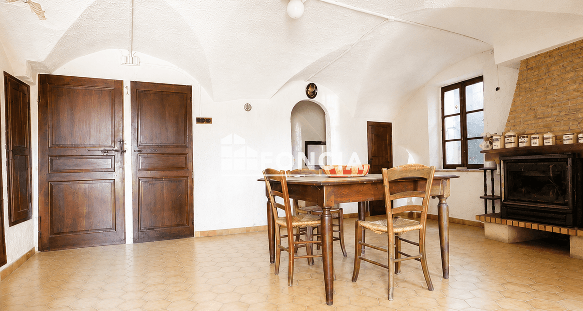 Maison 5 pièces (150 m²) à vendre - Bellaffaire (04250)