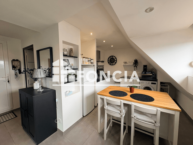 Appartement meublé 2 pièces (28.68 m²) à louer - Strasbourg (67100)