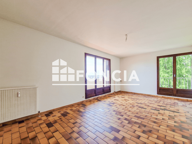 Appartement 4 pièces (88.9 m²) à louer - Voiron (38500)