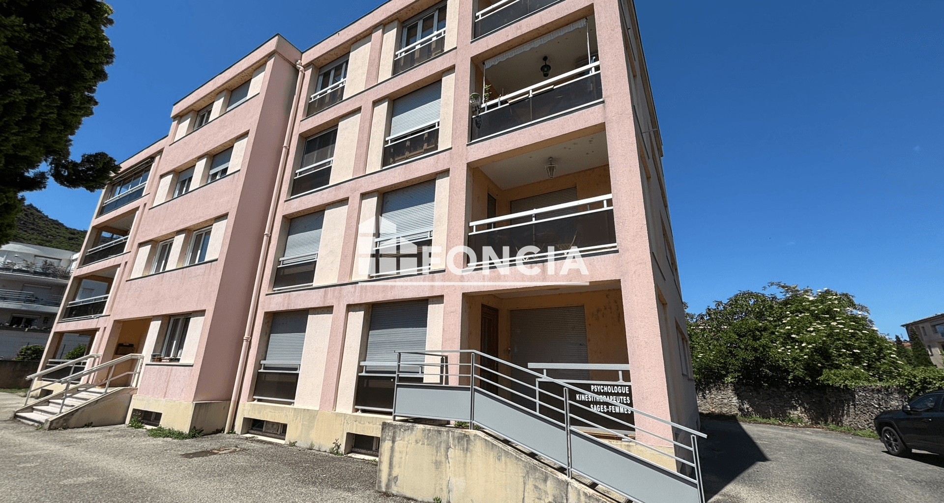 Studio meublé (21.78 m²) à louer - Tournon-sur-rhône (07300)
