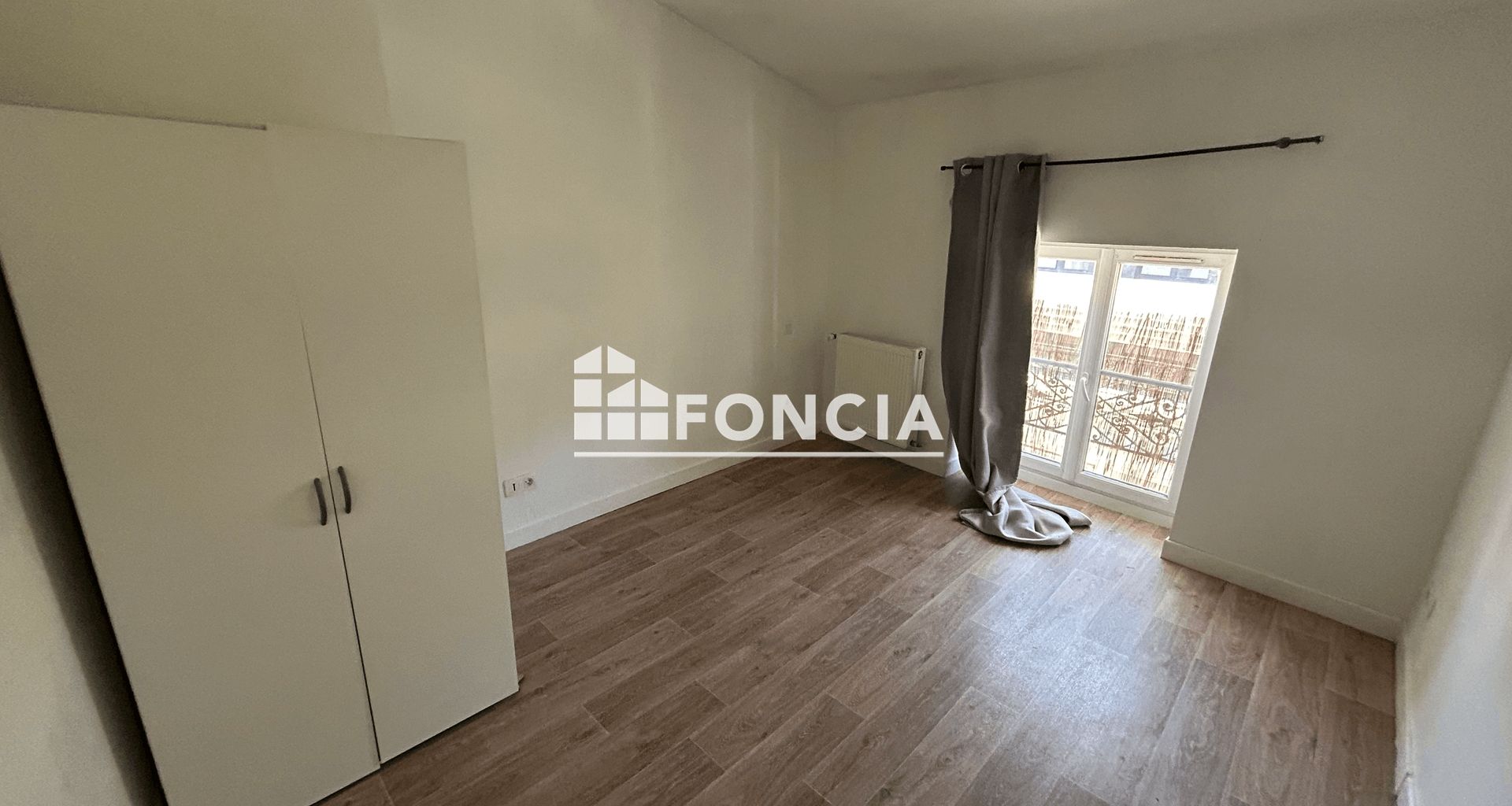 Appartement 5 pièces (101.77 m²) à louer - Roanne (42300)