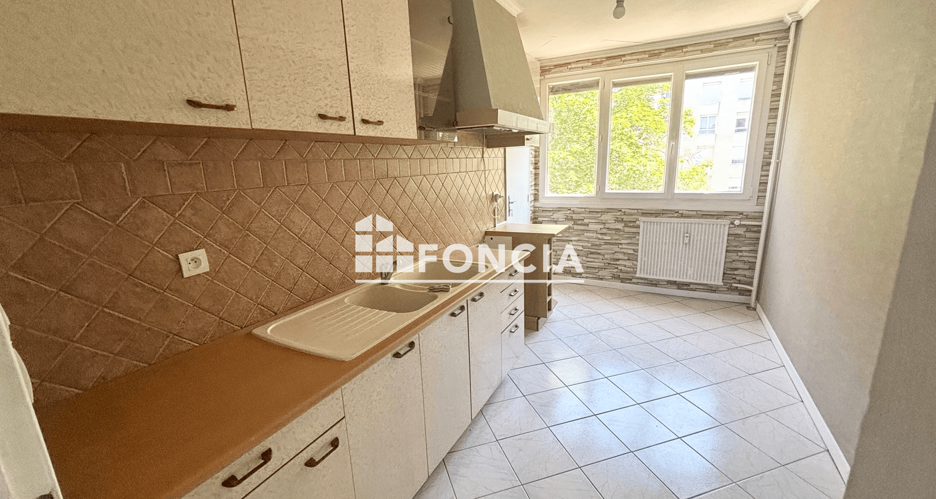 Appartement 3 pièces (65.01 m²) à louer - Valence (26000)