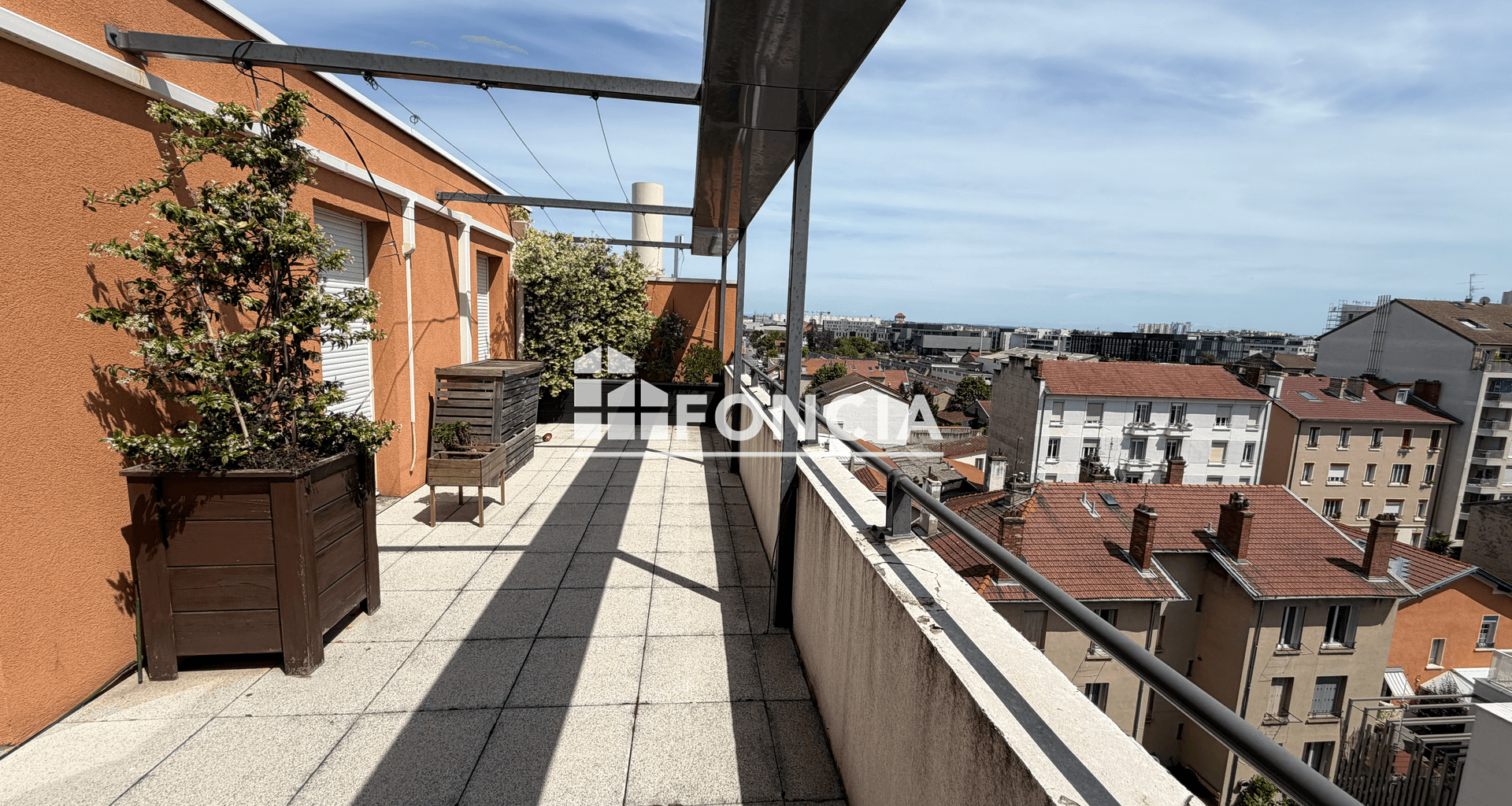Appartement 5 pièces (96.85 m²) à louer - Villeurbanne (69100)