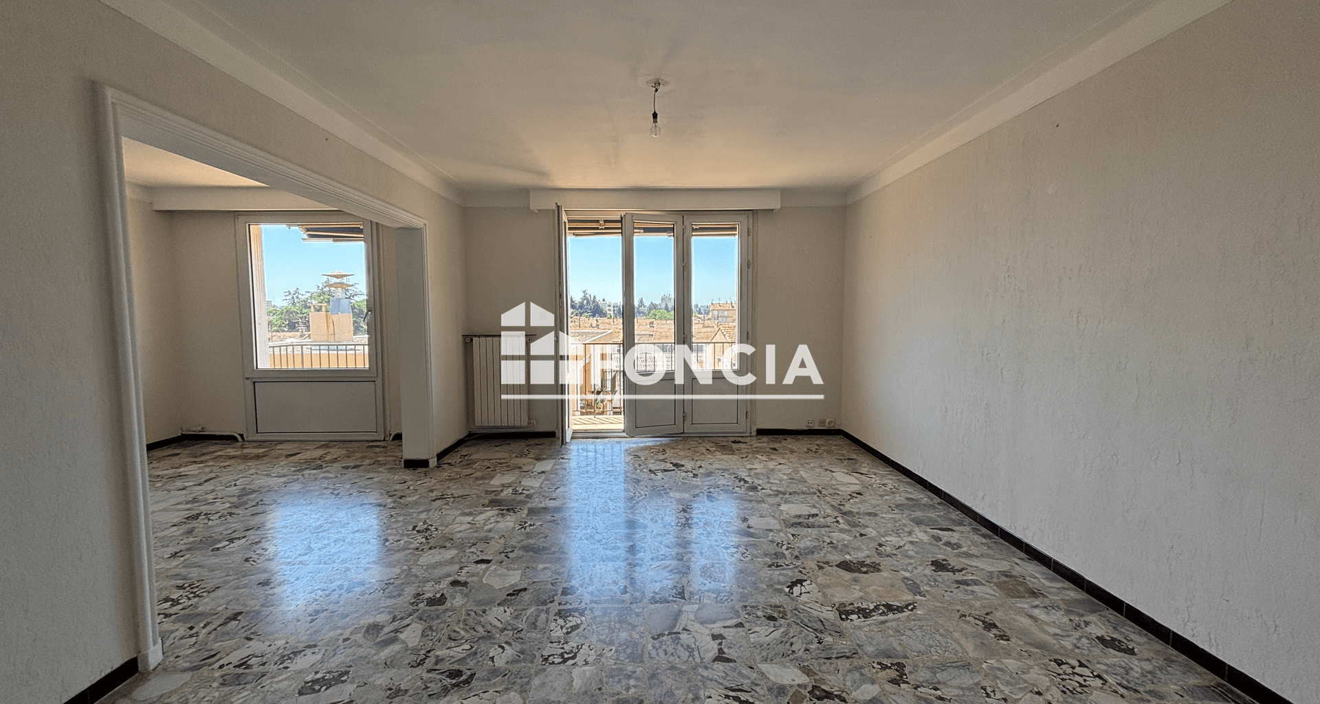 Appartement 5 pièces (96 m²) à vendre - Avignon (84000)