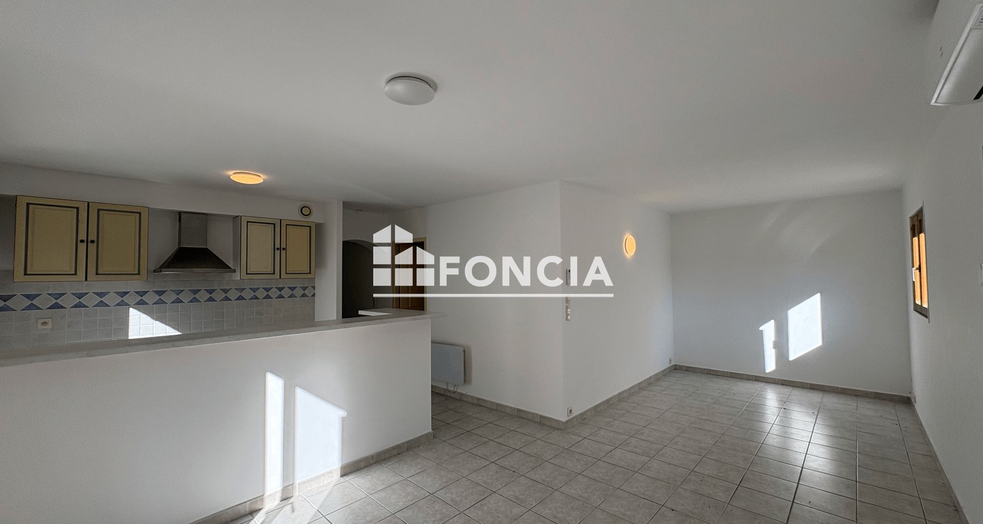 Appartement 2 pièces (47.6 m²) à louer - Cabannes (13440)