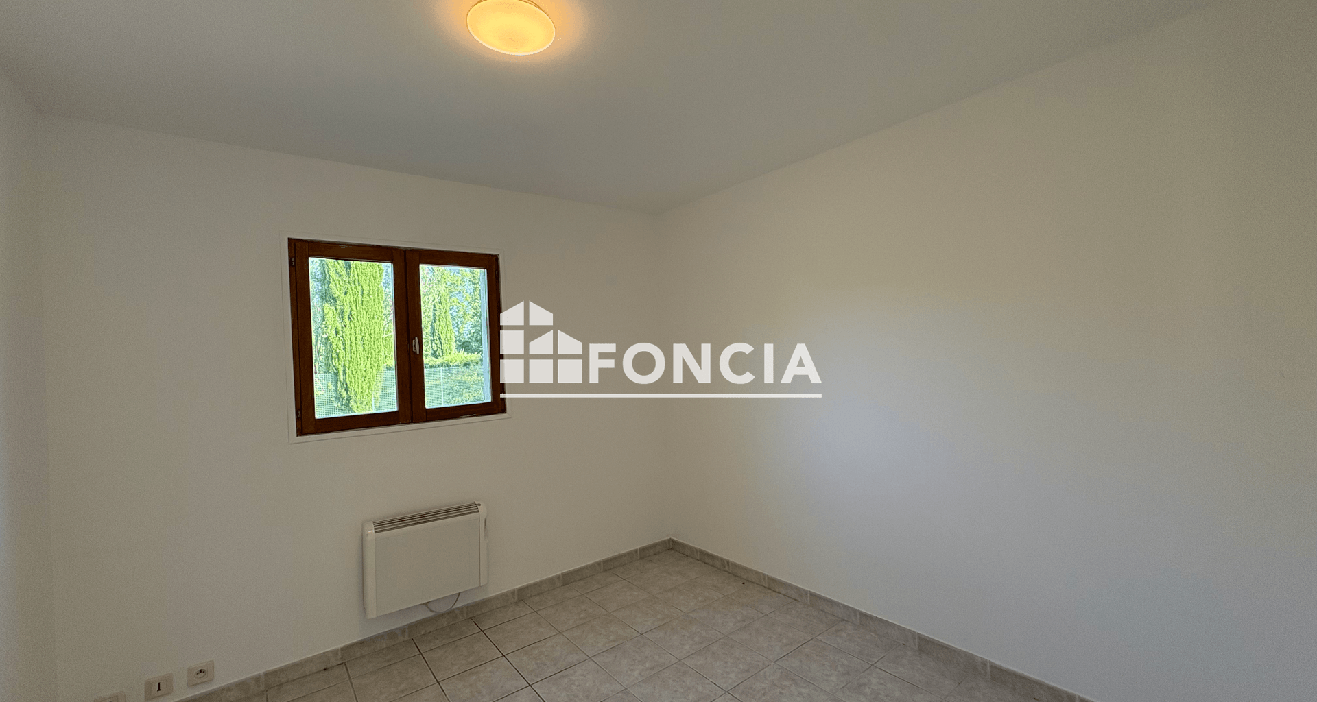 Appartement 2 pièces (47.6 m²) à louer - Cabannes (13440)