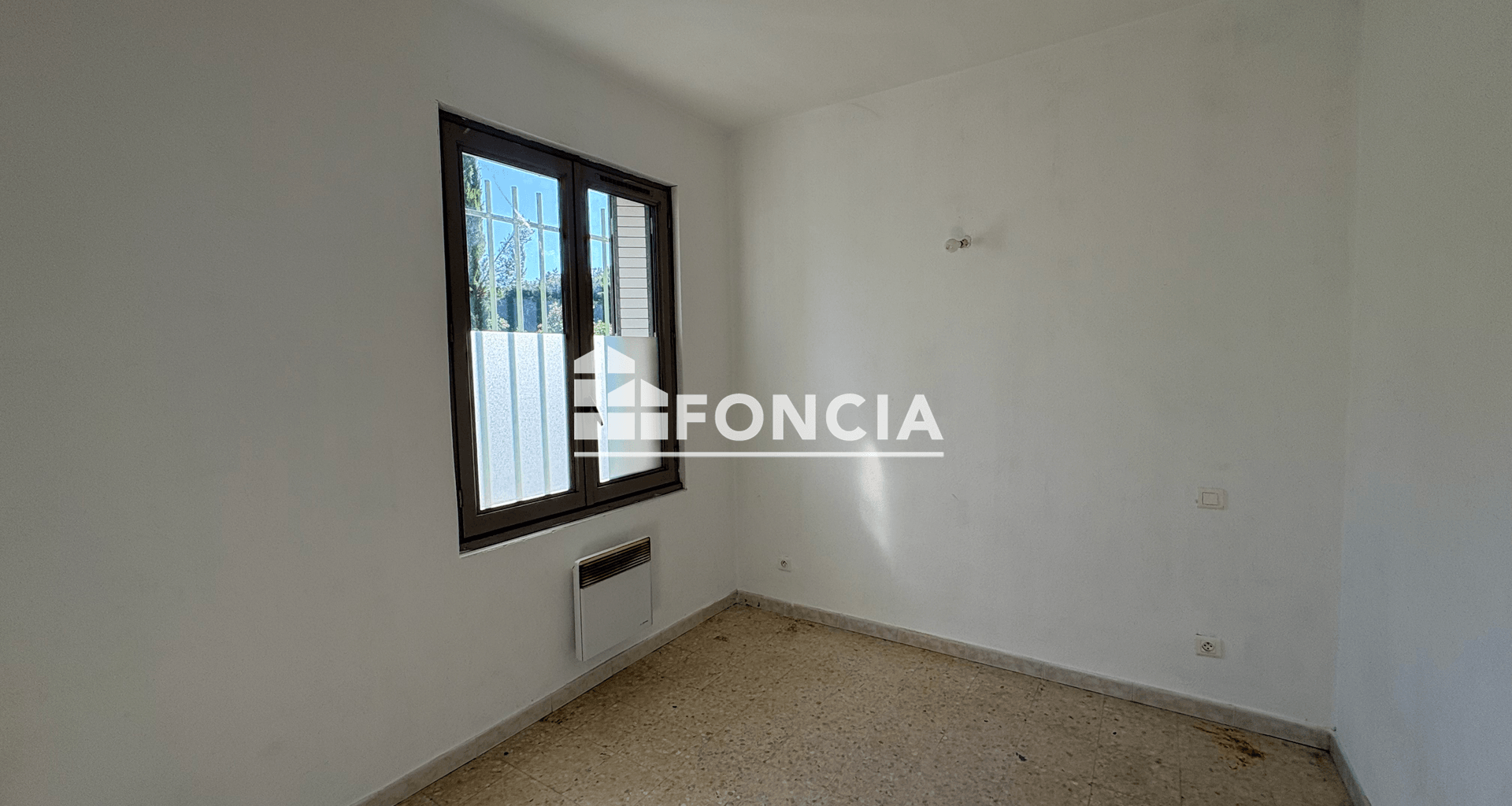 Appartement 2 pièces (28.7 m²) à louer - Cabannes (13440)