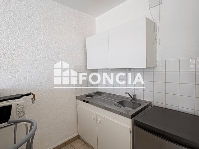 Studio meublé (26 m²) à louer - Niort (79000)