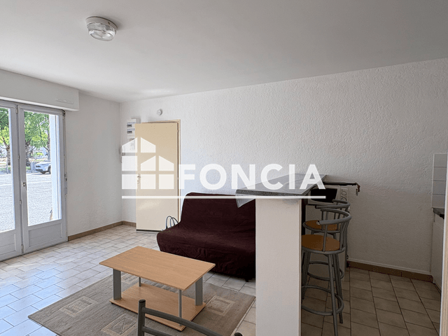 Studio meublé (26 m²) à louer - Niort (79000)