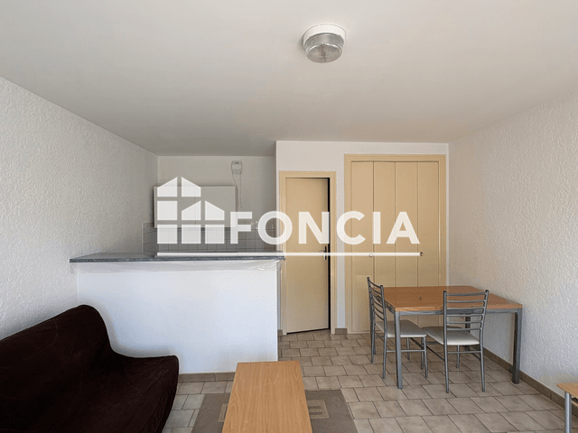 Studio meublé (26 m²) à louer - Niort (79000)