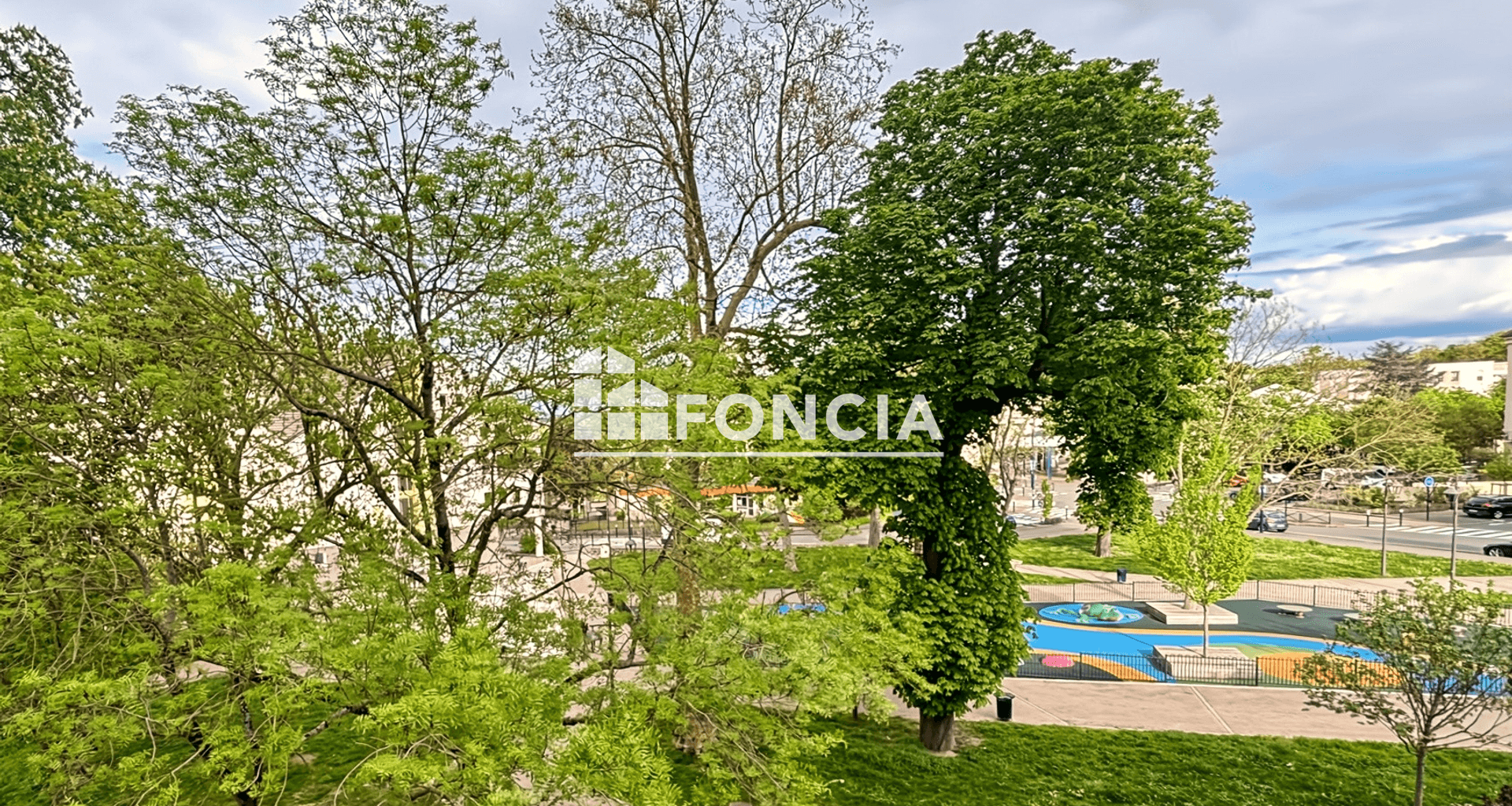 Appartement 3 pièces (76.42 m²) à vendre - Dammarie-les-lys (77190)