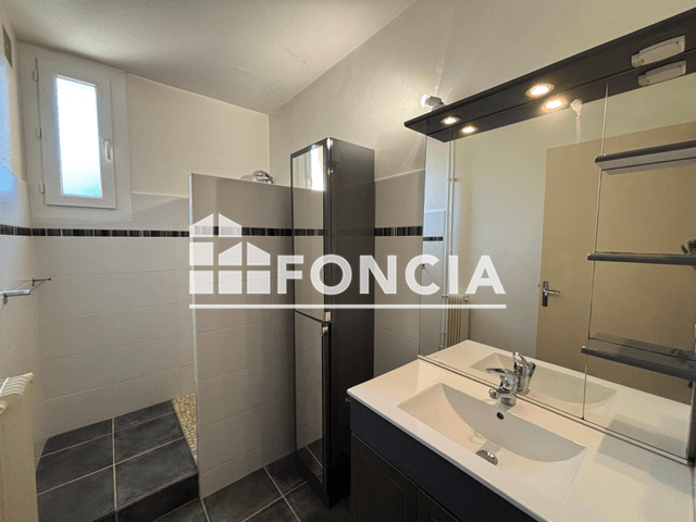 Appartement meublé 2 pièces (52.36 m²) à louer - Agen (47000)