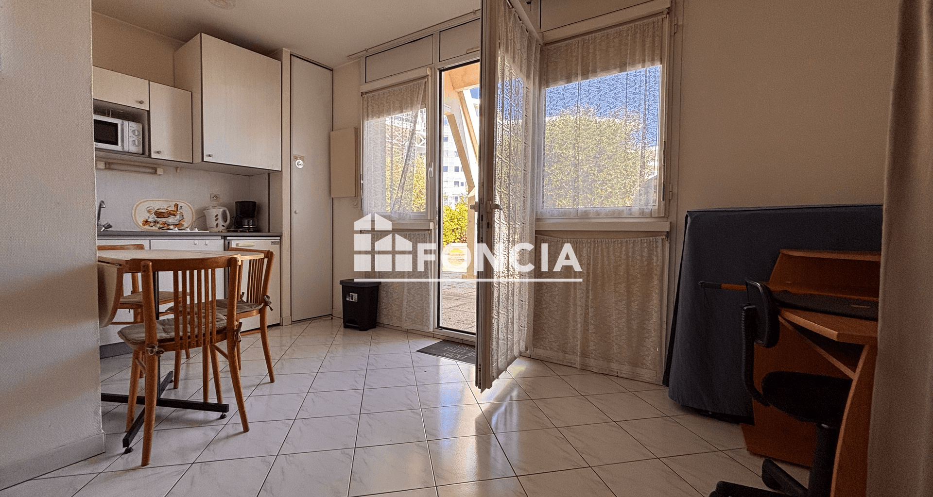 Studio (19.72 m²) à vendre - La Rochelle (17000)