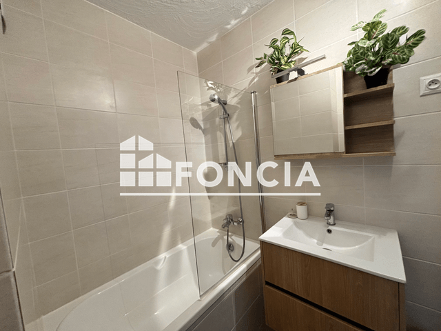 Appartement meublé 3 pièces (54.83 m²) à louer - Draguignan (83300)