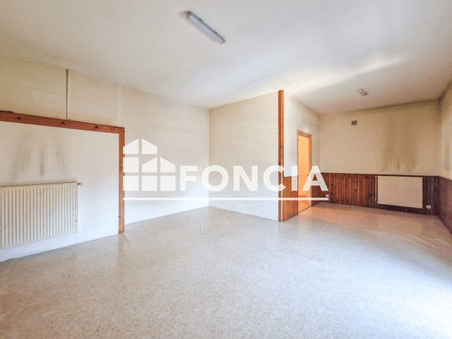 Appartement 5 pièces (150.45 m²) à louer - La Cote St Andre (38260)