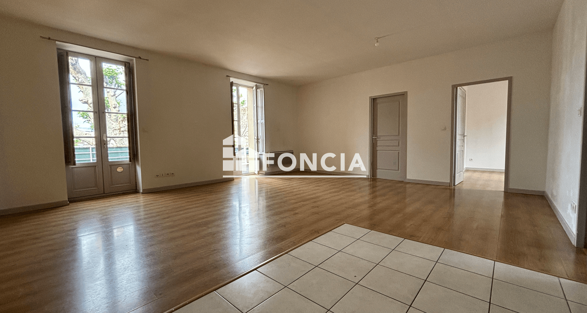 Appartement 3 pièces (73 m²) à vendre - Roquemaure (30150)
