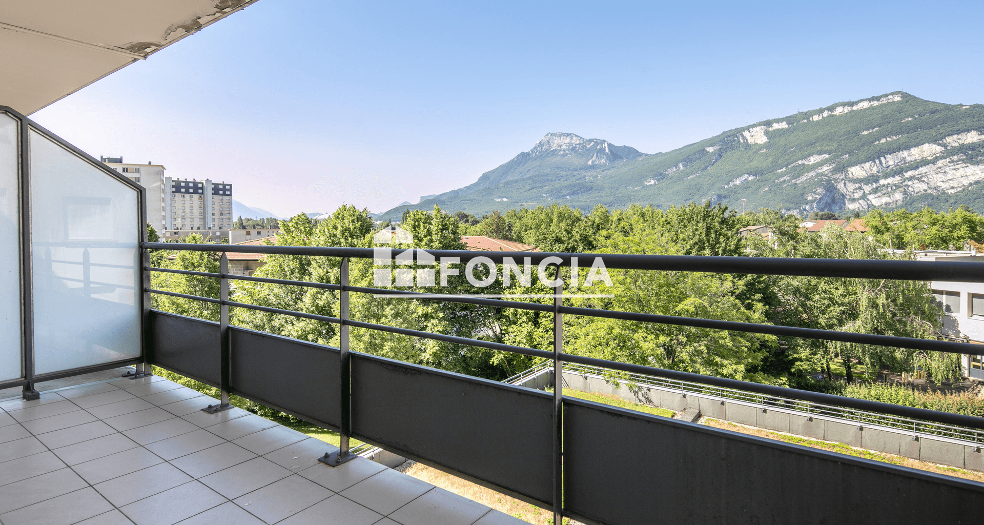 Appartement 3 pièces (65 m²) à vendre - Saint-martin-le-vinoux (38950)