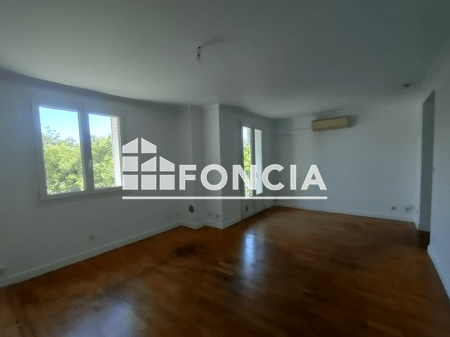 Appartement 4 pièces (72.36 m²) à louer - Marseille 9ᵉ (13009)