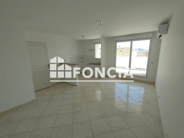 Appartement 3 pièces (60.3 m²) à louer - Marseille 10ᵉ (13010)
