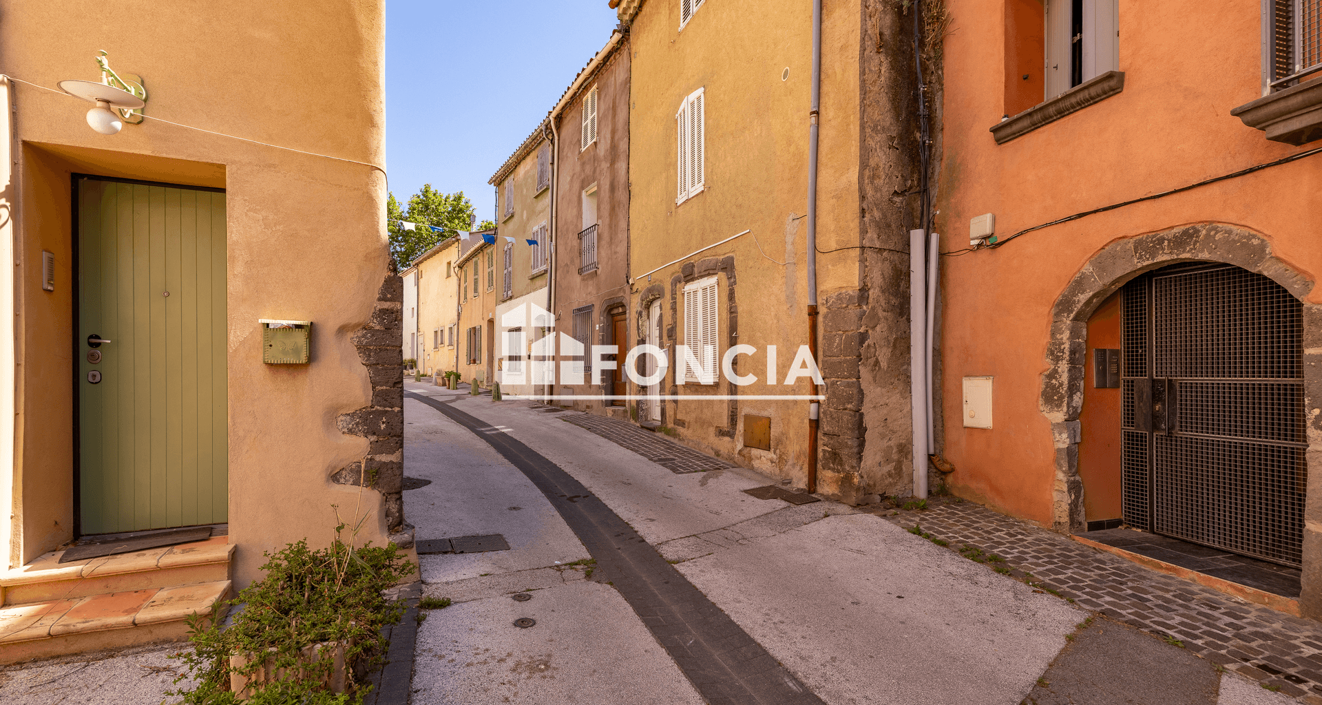 Maison 2 pièces (77.6 m²) à vendre - Cogolin (83310)