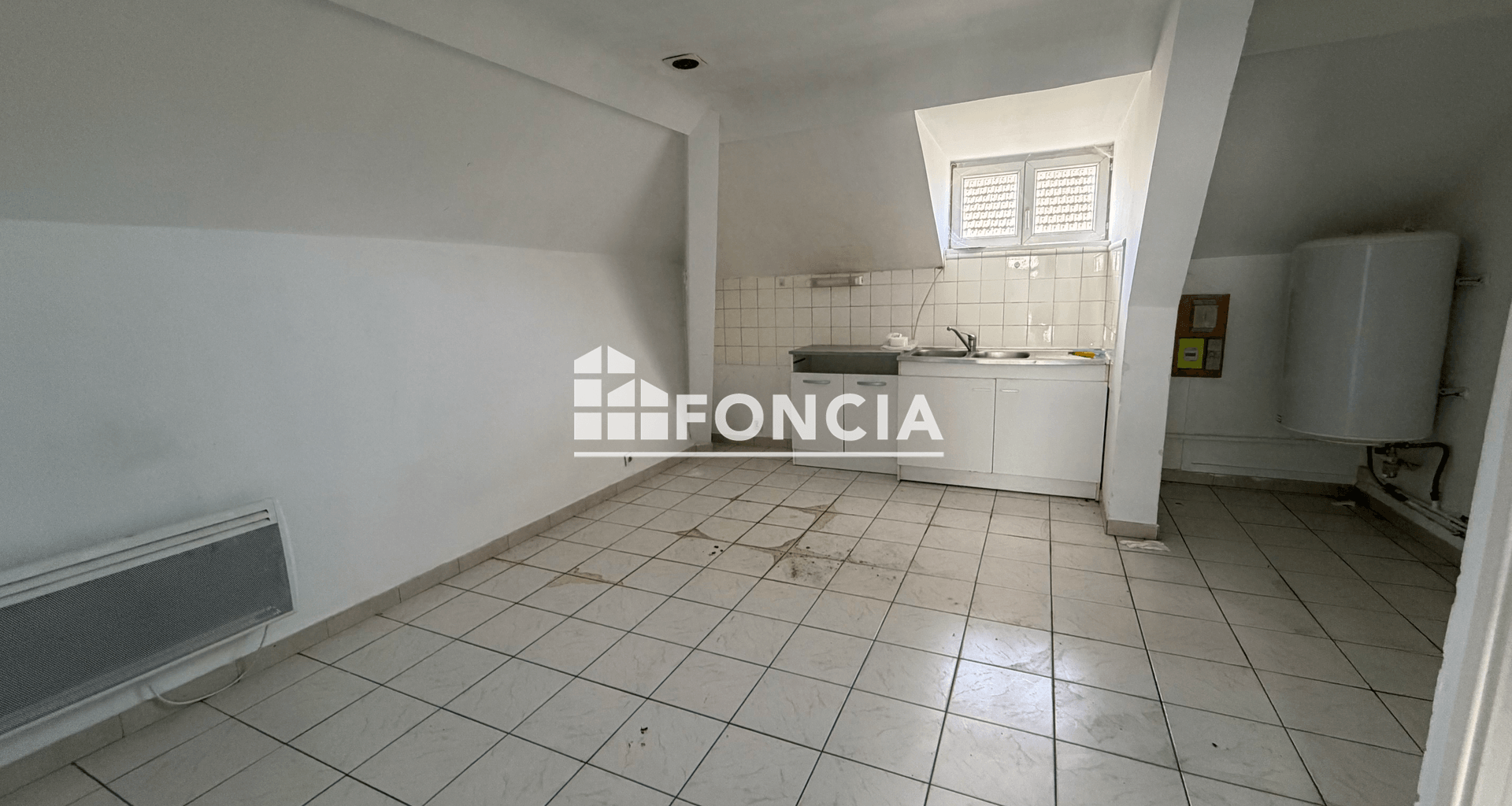 Appartement 2 pièces (39.93 m²) à vendre - Montceau-les-mines (71300)