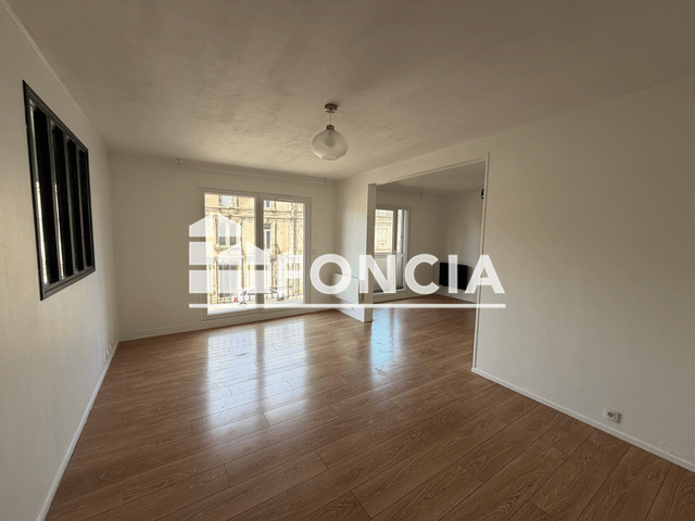 Appartement 4 pièces (84 m²) à louer - Angouleme (16000)
