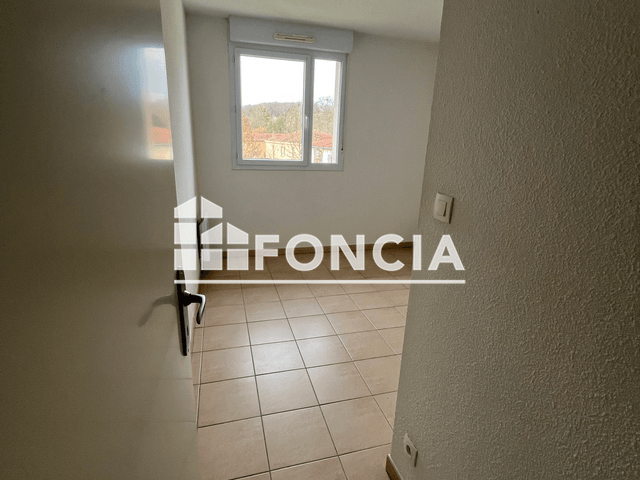 Appartement 2 pièces (32.66 m²) à louer - Bergerac (24100)
