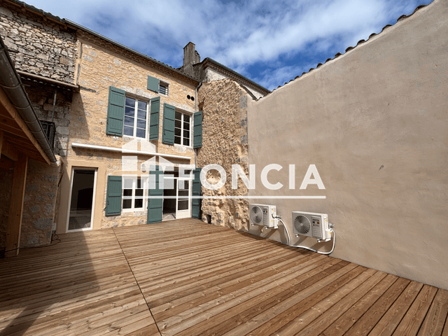 Maison 7 pièces (234.03 m²) à louer - Astaffort (47220)