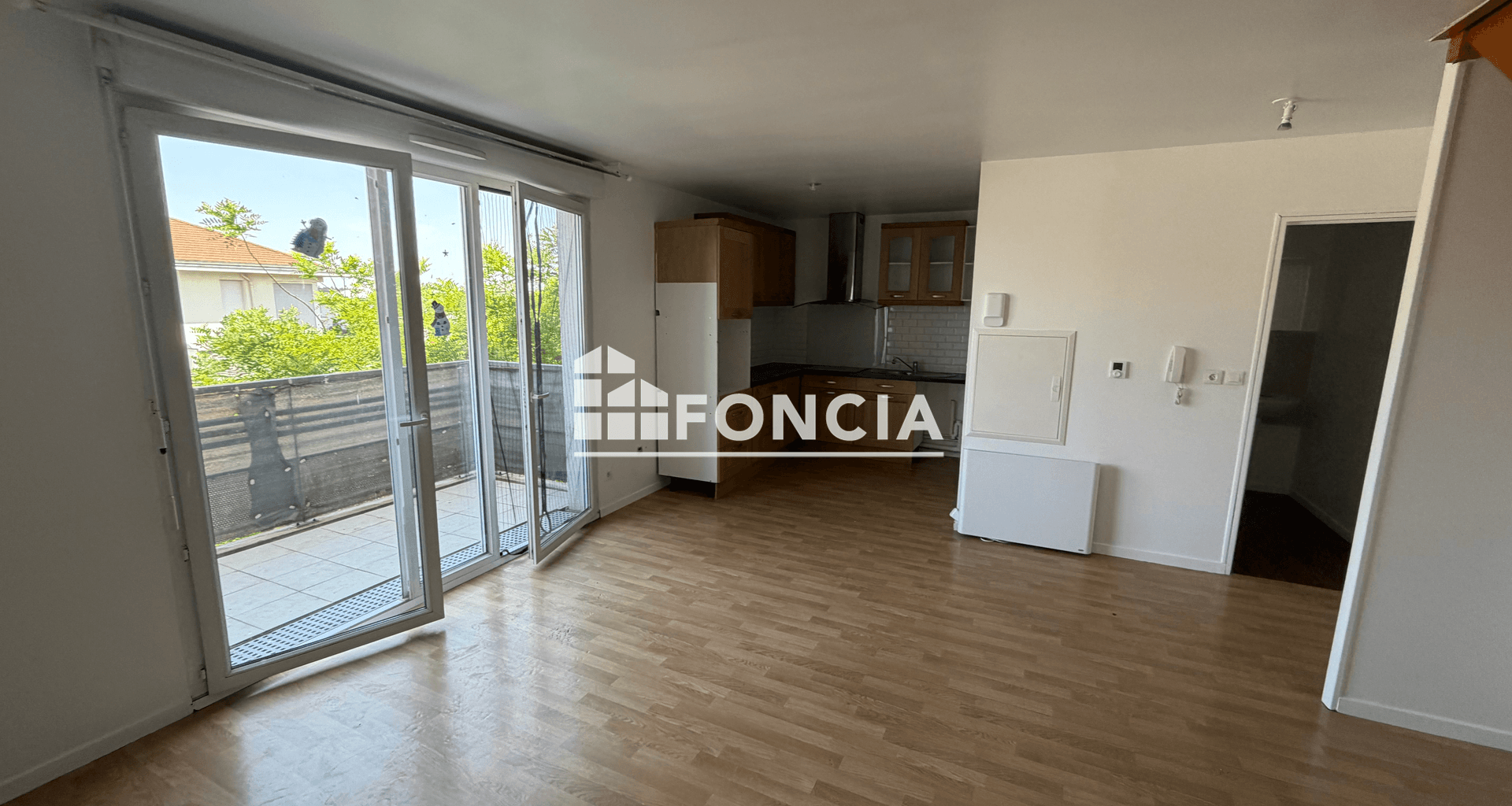 Appartement 3 pièces (60 m²) à louer - Corbeil-essonnes (91100)