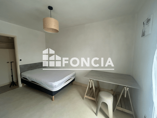 Studio meublé (21.7 m²) à louer - Cahors (46000)