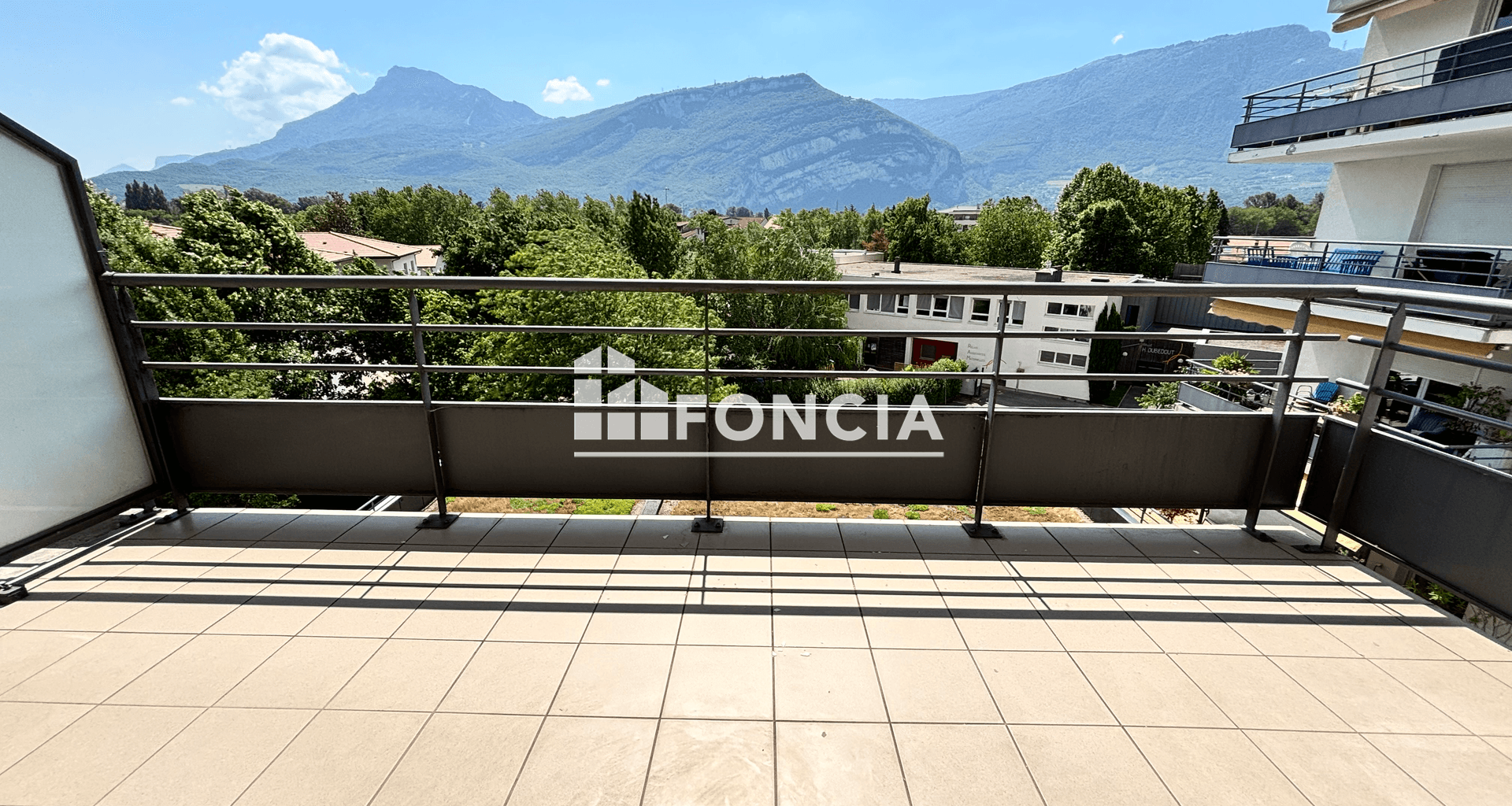 Appartement 3 pièces (65 m²) à vendre - Saint-martin-le-vinoux (38950)