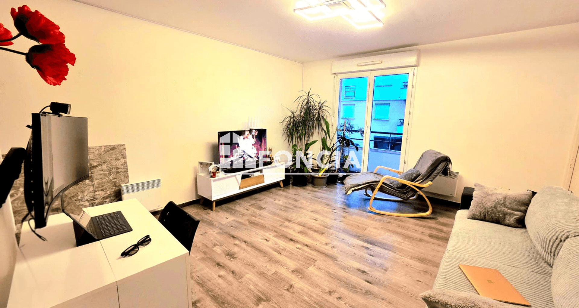 Appartement 2 pièces (50.6 m²) à vendre - Vigneux-sur-seine (91270)