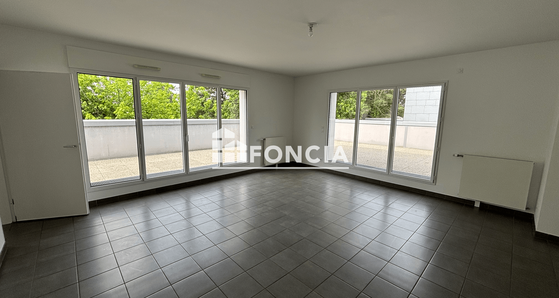 Appartement 5 pièces (116.5 m²) à louer - Rennes (35000)