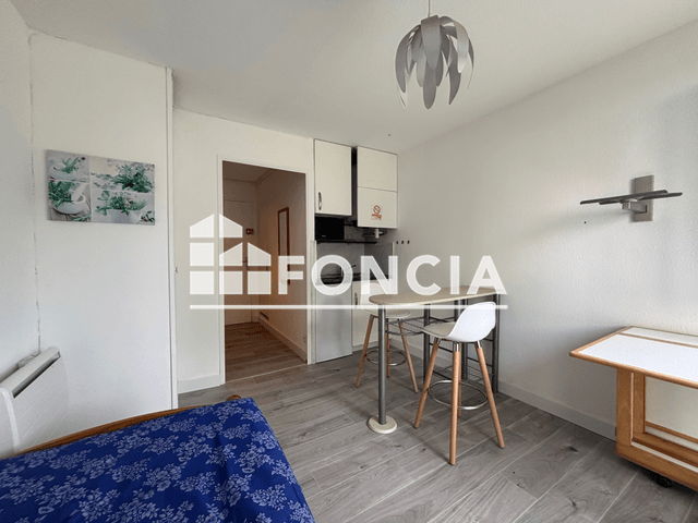Studio meublé (16.35 m²) à louer - Saint Nazaire (44600)