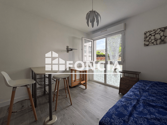 Studio meublé (16.35 m²) à louer - Saint Nazaire (44600)