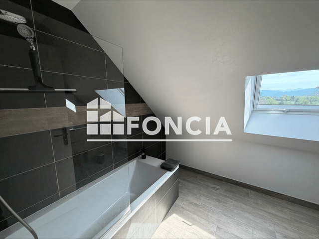 Appartement 4 pièces (94.7 m²) à louer - Vimines (73160)