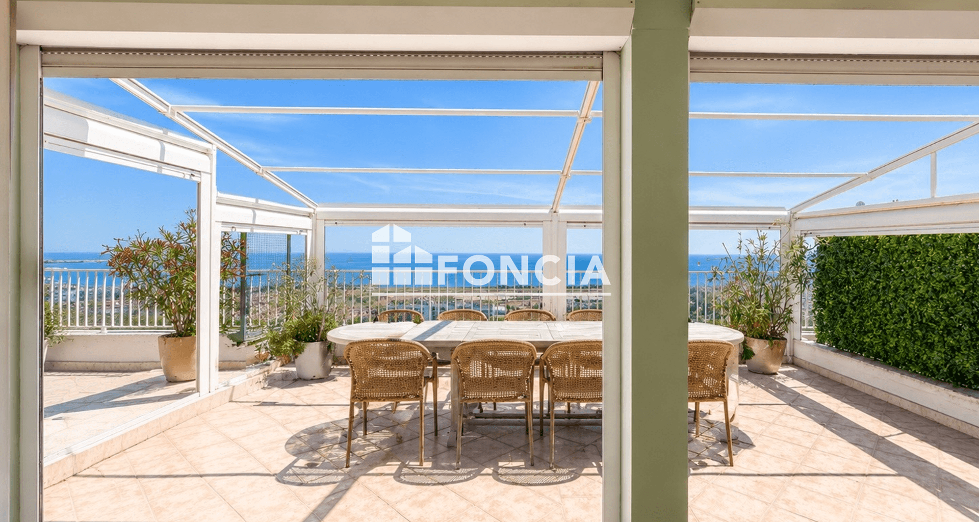Appartement 3 pièces (132.6 m²) à vendre - Cagnes-sur-mer (06800)