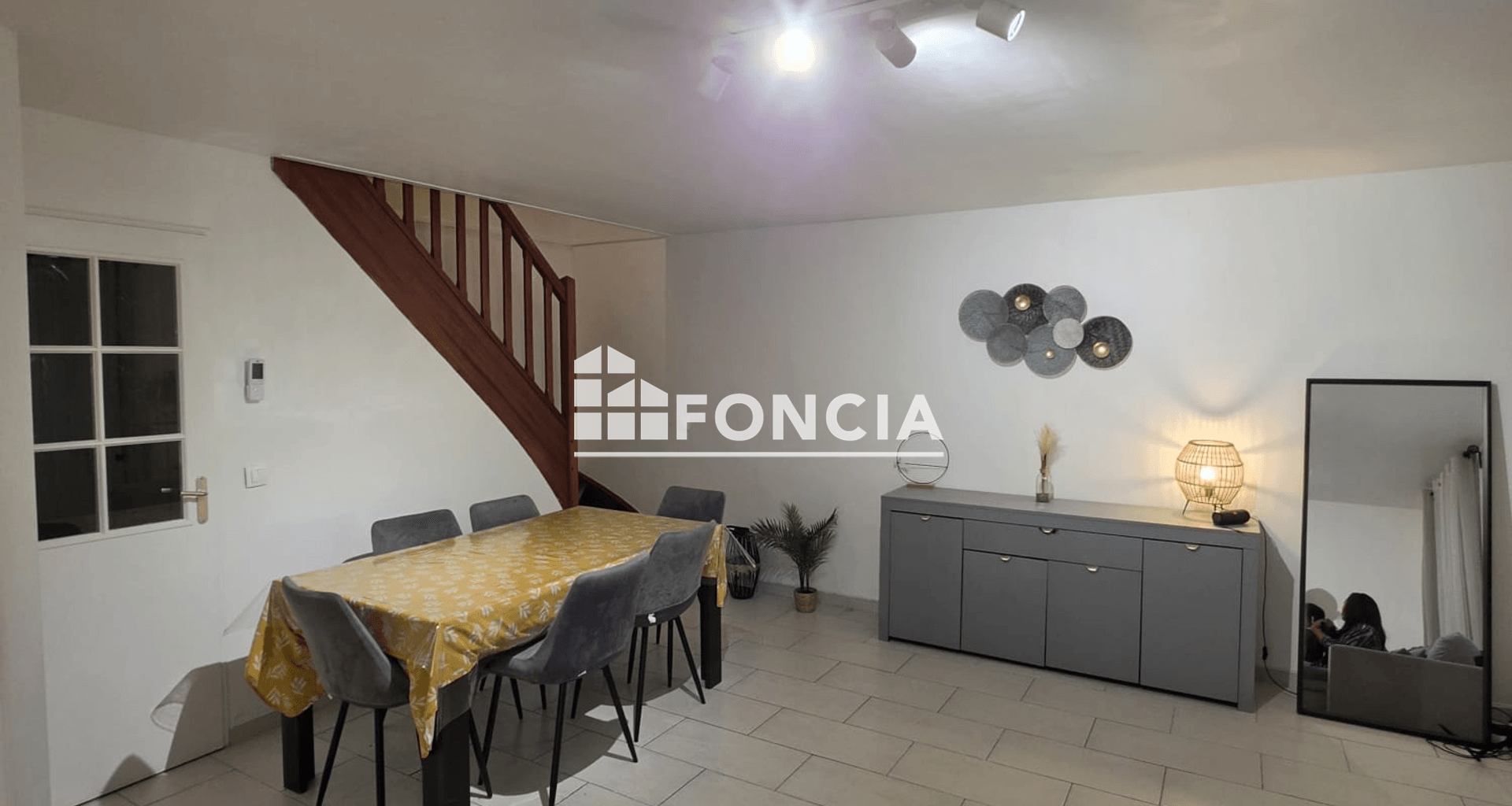 Maison 4 pièces (82 m²) à louer - Sainte-geneviève-des-bois (91700)