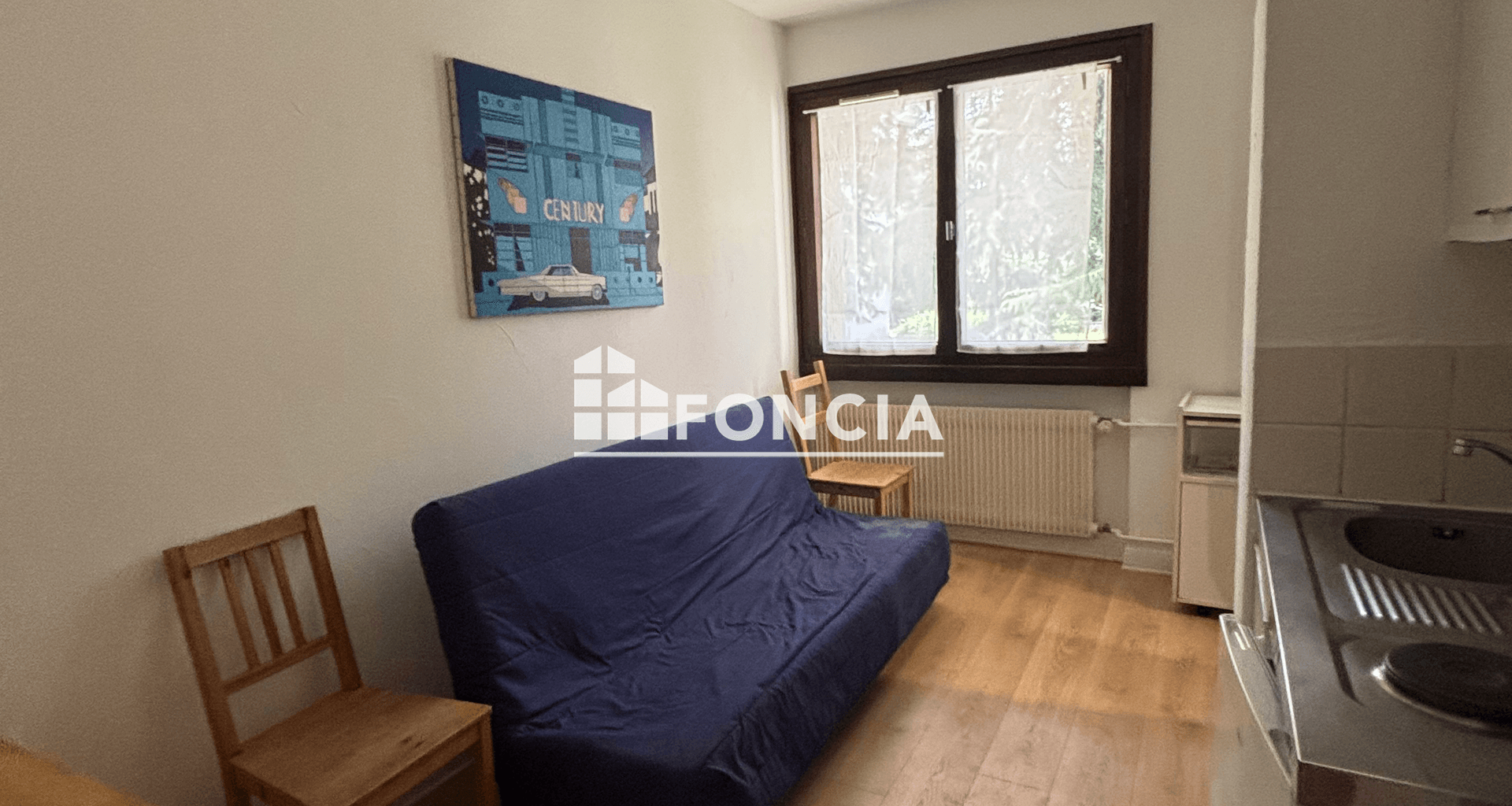 Studio meublé (12.8 m²) à louer - ÉCully (69130)