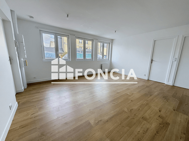 Appartement 2 pièces (43.44 m²) à louer - Lisieux (14100)