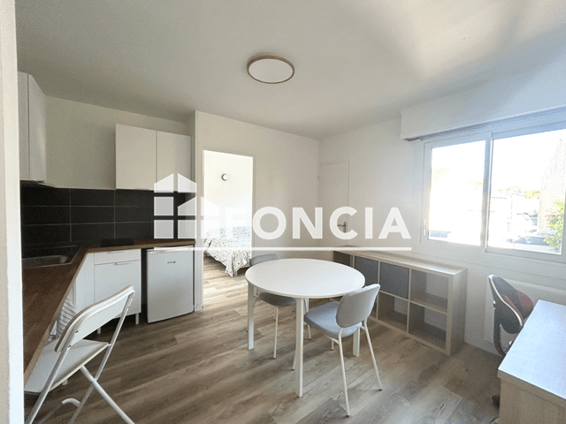 Appartement meublé 2 pièces (28.98 m²) à louer - Cholet (49300)