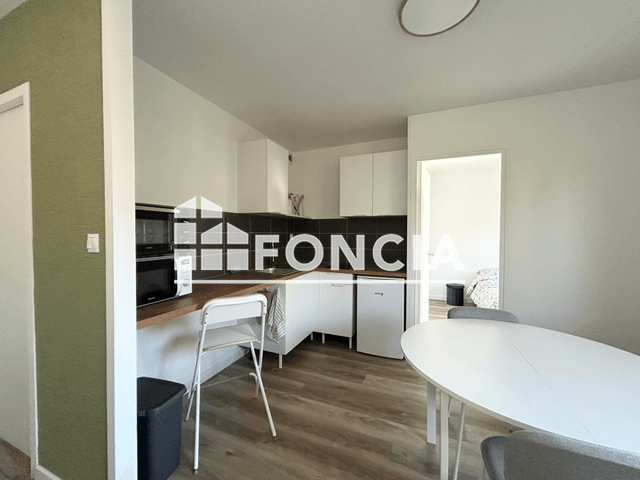 Appartement meublé 2 pièces (28.98 m²) à louer - Cholet (49300)