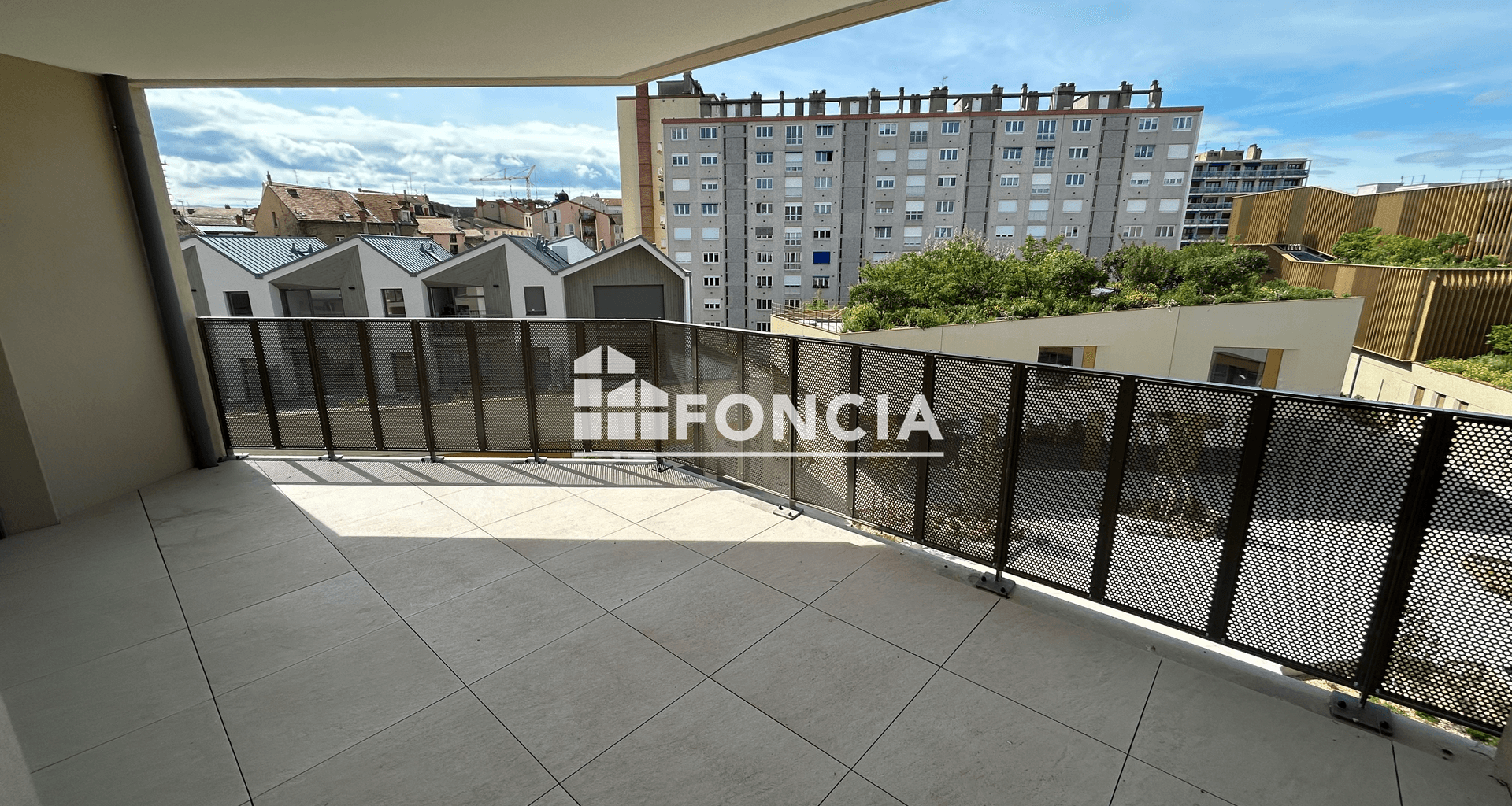 Appartement 2 pièces (52.1 m²) à louer - Roanne (42300)
