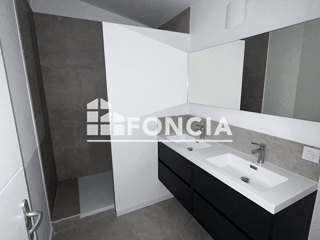 Appartement 3 pièces (83.27 m²) à louer - Mont De Marsan (40000)