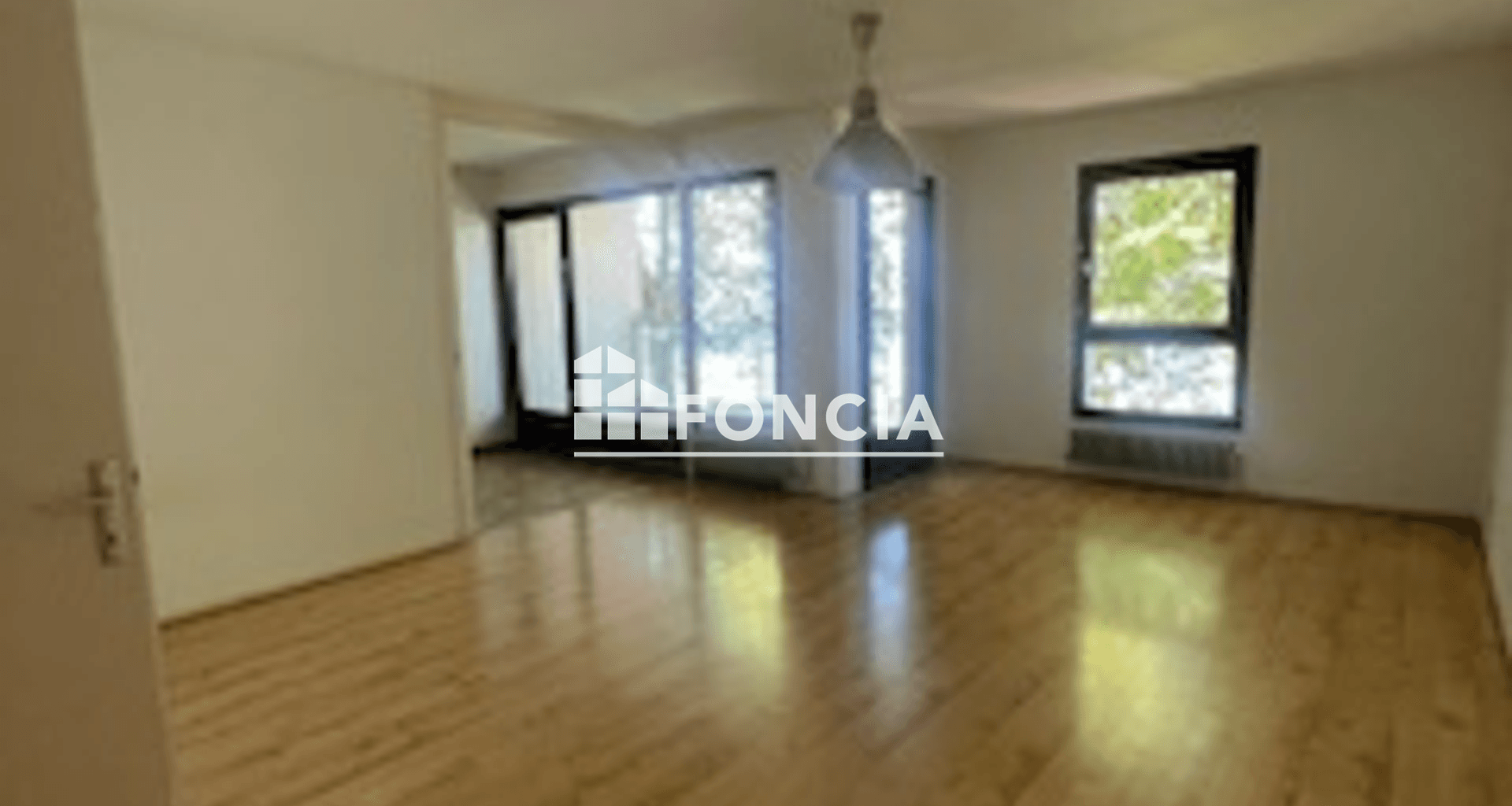 Appartement 3 pièces (74.29 m²) à louer - ÉVian-les-bains (74500)