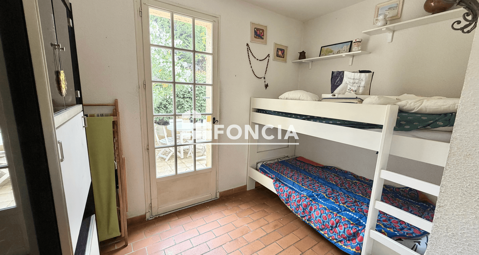Studio (27 m²) à vendre - Saint-cyr-sur-mer (83270)