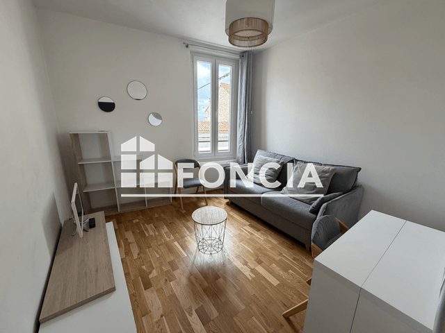 Studio (20 m²) à louer - Angouleme (16000)