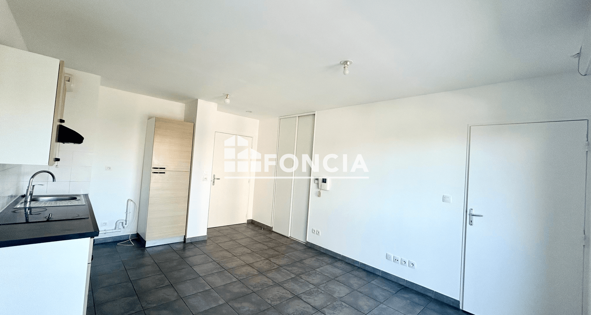 Appartement 2 pièces (34.61 m²) à louer - Vénissieux (69200)